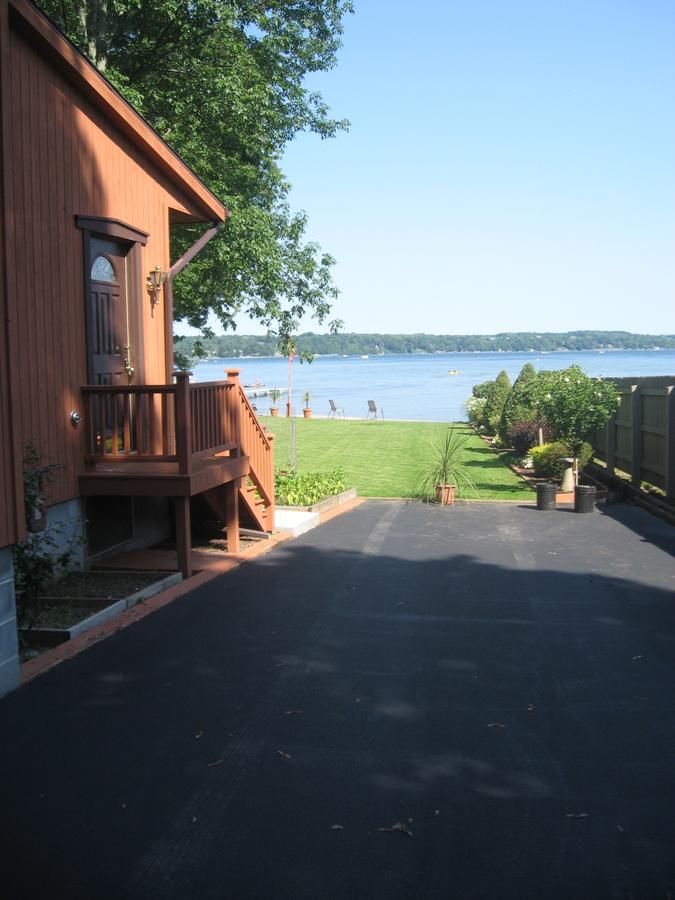 Serenity On The Lake Auburn Extérieur photo