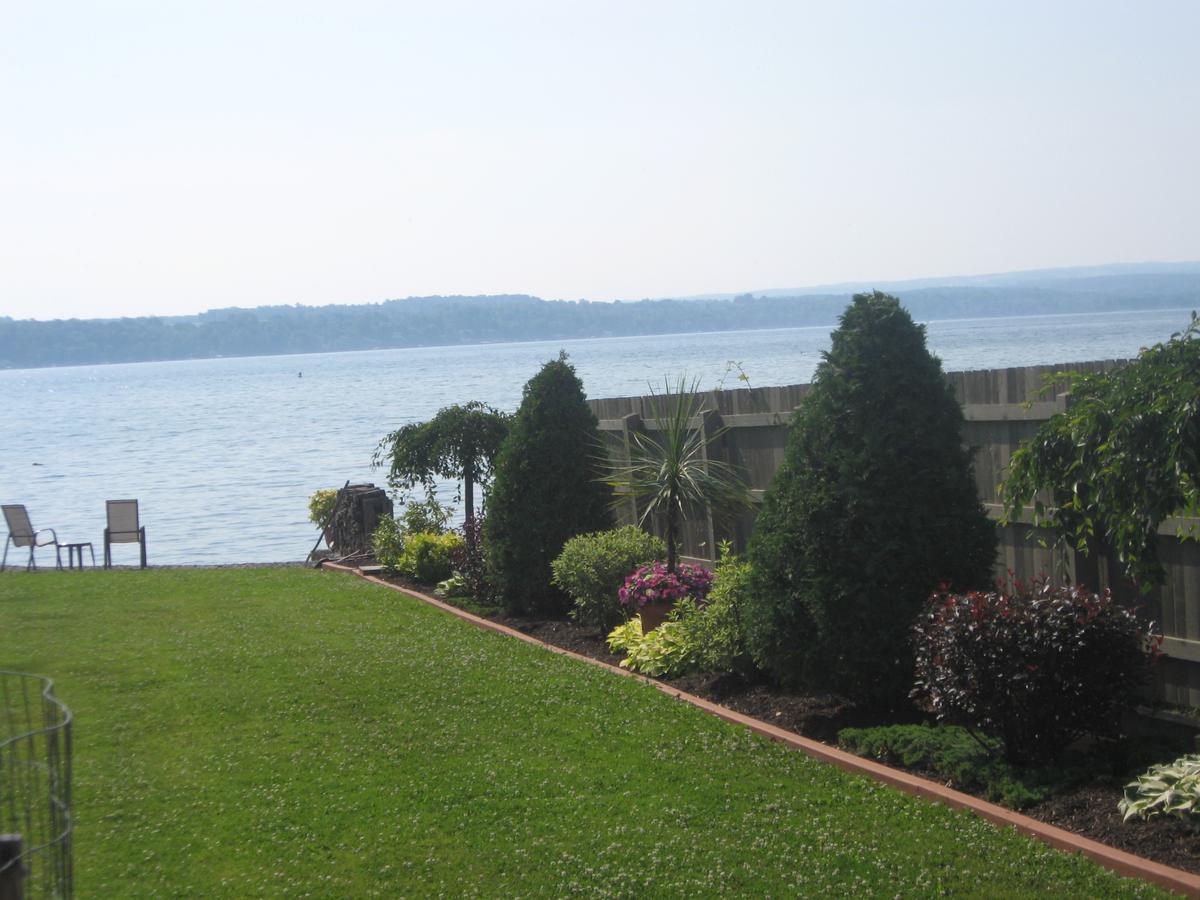 Serenity On The Lake Auburn Extérieur photo